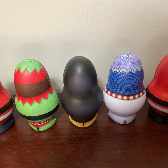 Set of 5 Christmas Gift Tins, 2  Roly Poly Santas. 1 Snowman, Penguin and Elf - Picture 5 of 8